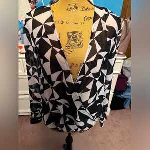 Lose fitting blouse